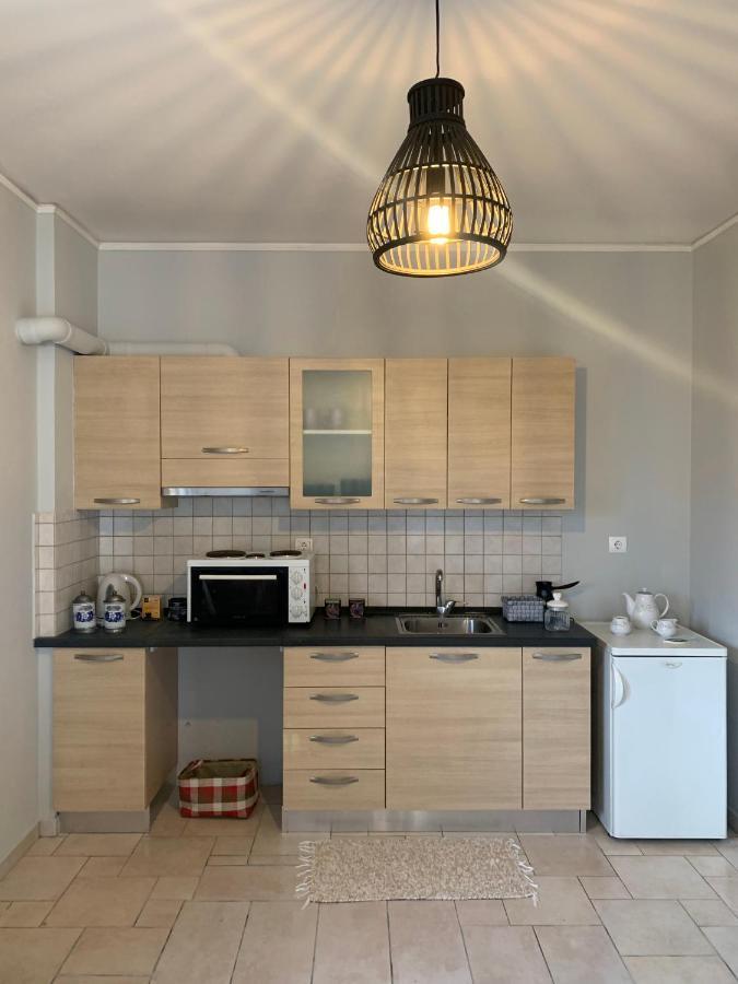 Hommie Apartment Amaliada 외부 사진