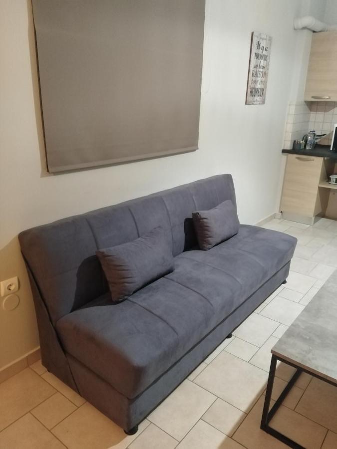 Hommie Apartment Amaliada 외부 사진