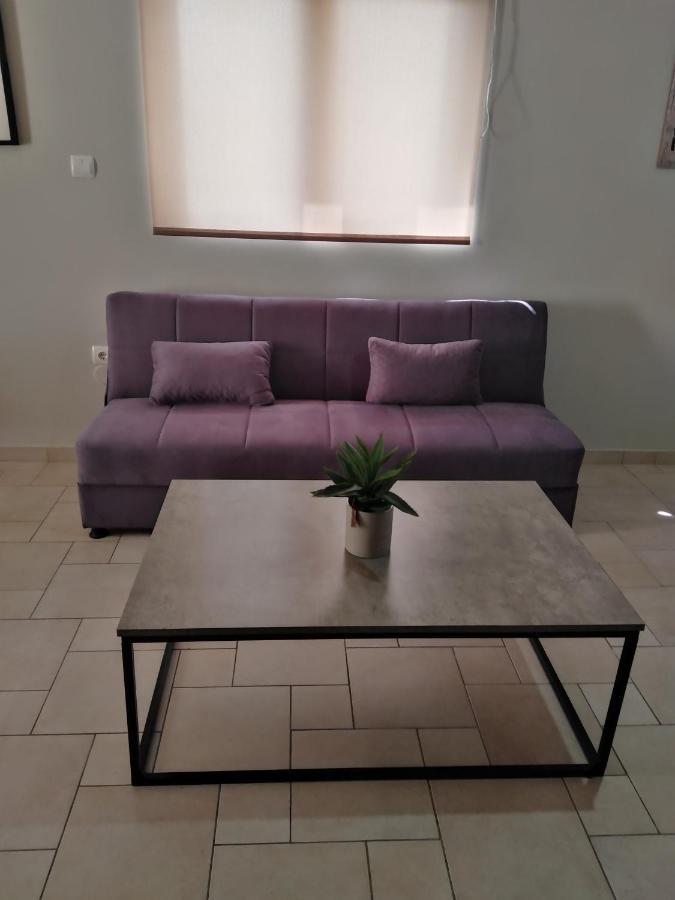 Hommie Apartment Amaliada 외부 사진